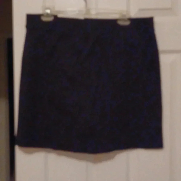  🍭🐾black skort with pockets.  Not new. - Picture 4 of 10